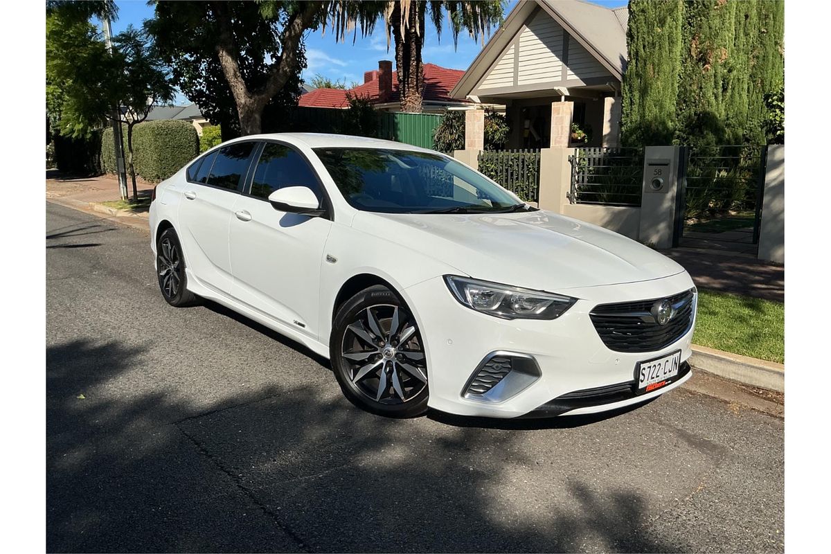 2018 Holden Commodore RS ZB