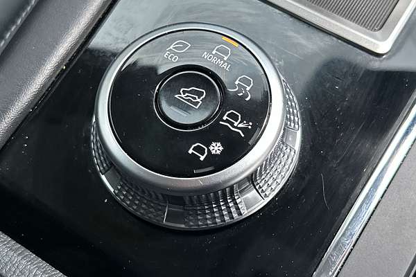 2023 Mitsubishi Outlander Aspire ZM thumb-16