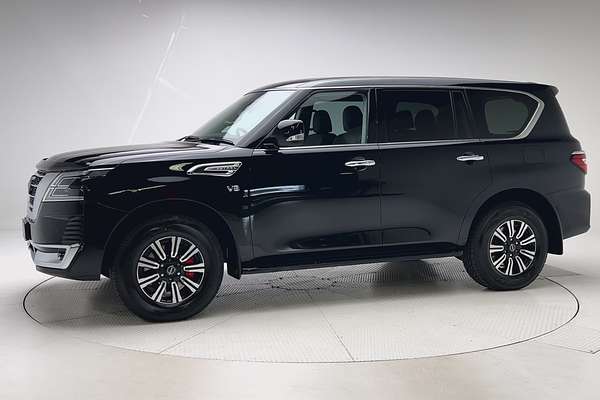 2024 Nissan Patrol Ti Y62 thumb-3