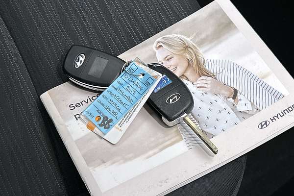 2017 Hyundai Accent Sport RB5 thumb-22