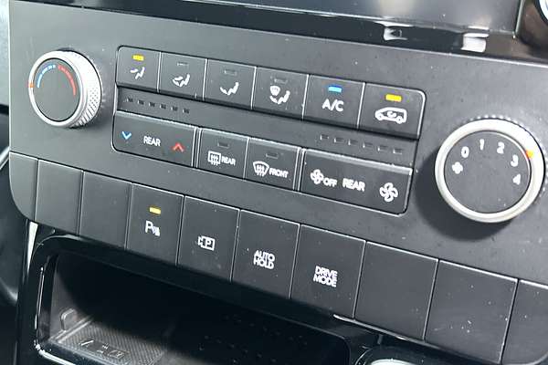 2023 Hyundai STARIA US4.V2 thumb-16