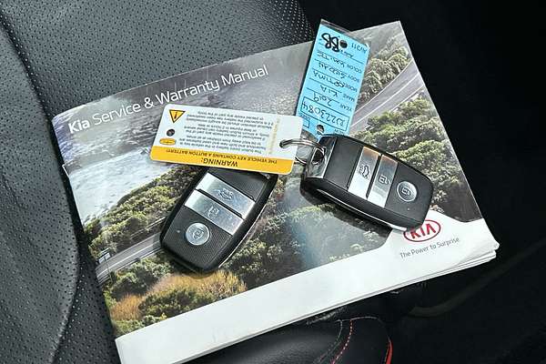 2019 Kia Optima GT JF thumb-22