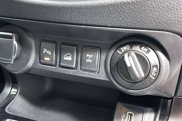 2023 Nissan Navara PRO-4X D23 4X4 thumb-16