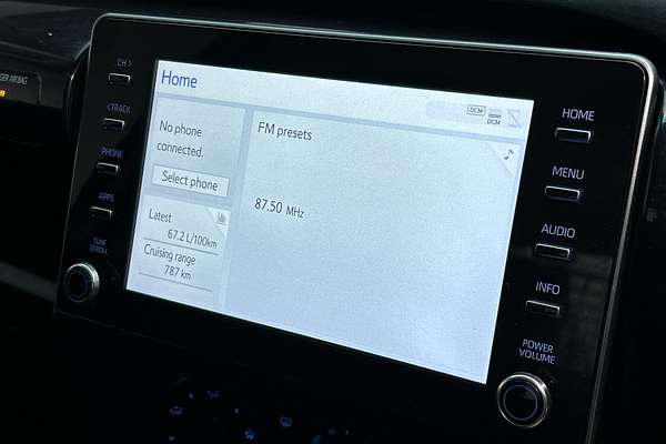 2022 Toyota Hilux SR GUN126R 4X4 thumb-13