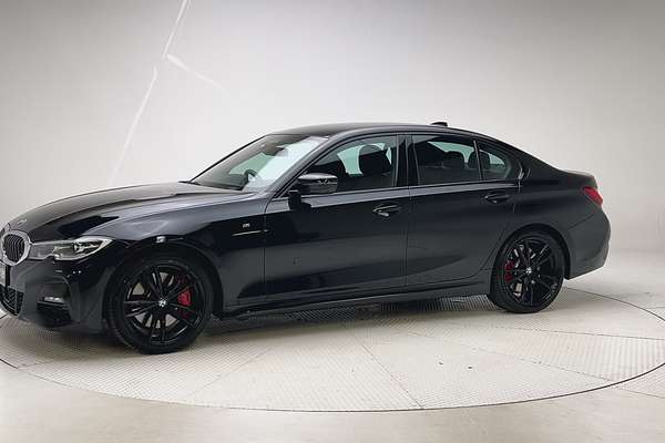 2020 BMW 3 Series 330i M Sport G20 thumb-3