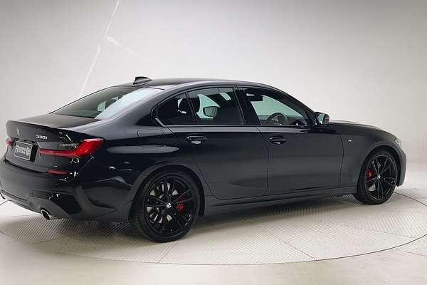 2020 BMW 3 Series 330i M Sport G20 thumb-7