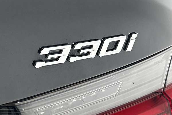 2020 BMW 3 Series 330i M Sport G20 thumb-21