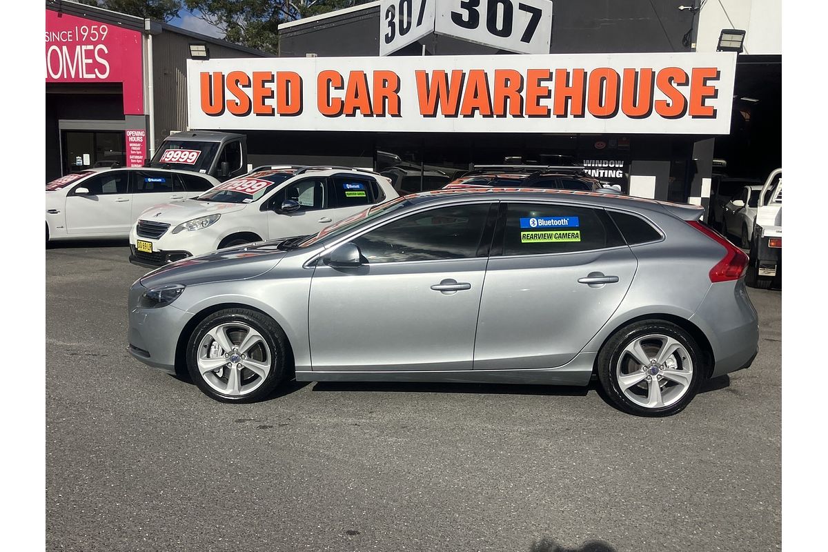 2014 Volvo V40 D4 Luxury