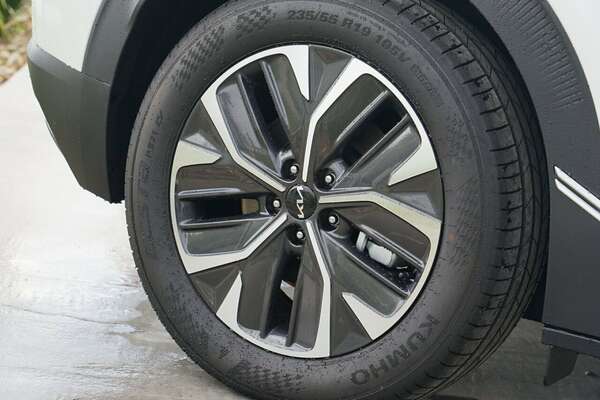 2023 Kia EV6 Air CV