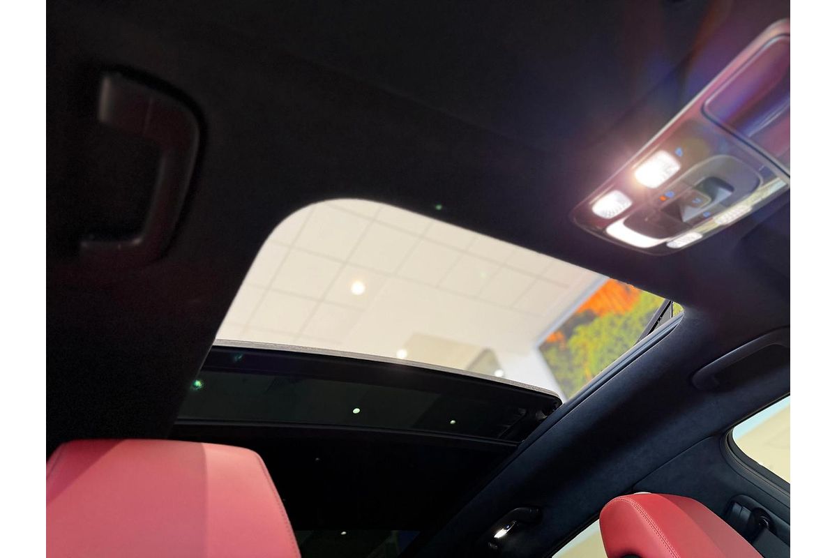 2024 Genesis GV70 3.5T AWD Sport JK.V2