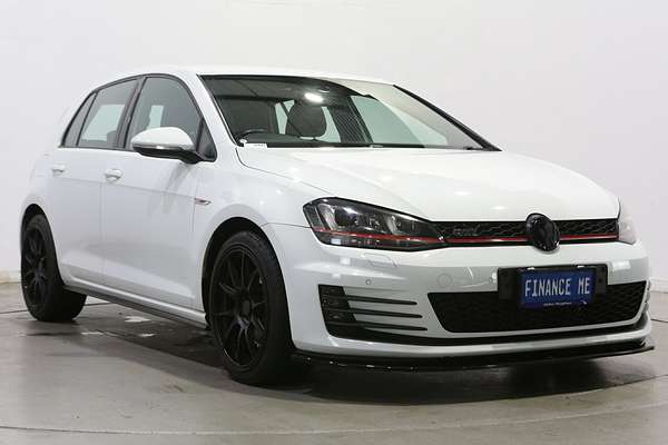 2015 Volkswagen Golf GTI 7