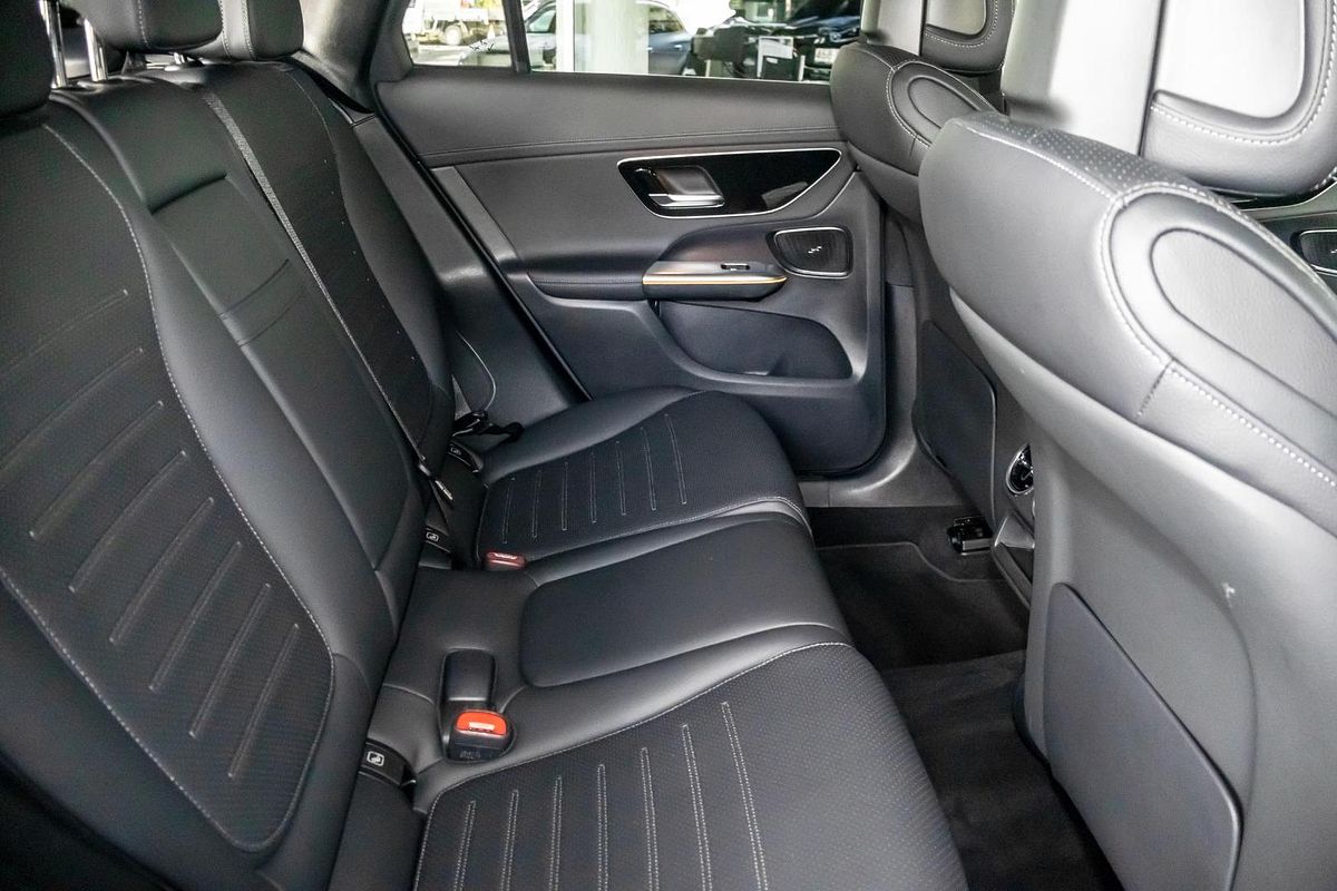 X254 805+055MY GLC300 WAG 9G 9 sp 2.0T/17kW