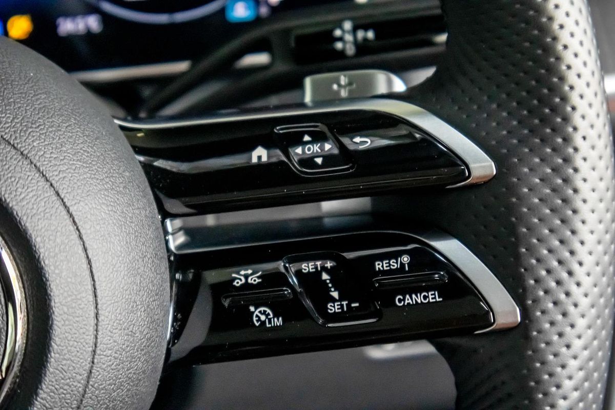 X254 805+055MY GLC300 WAG 9G 9 sp 2.0T/17kW