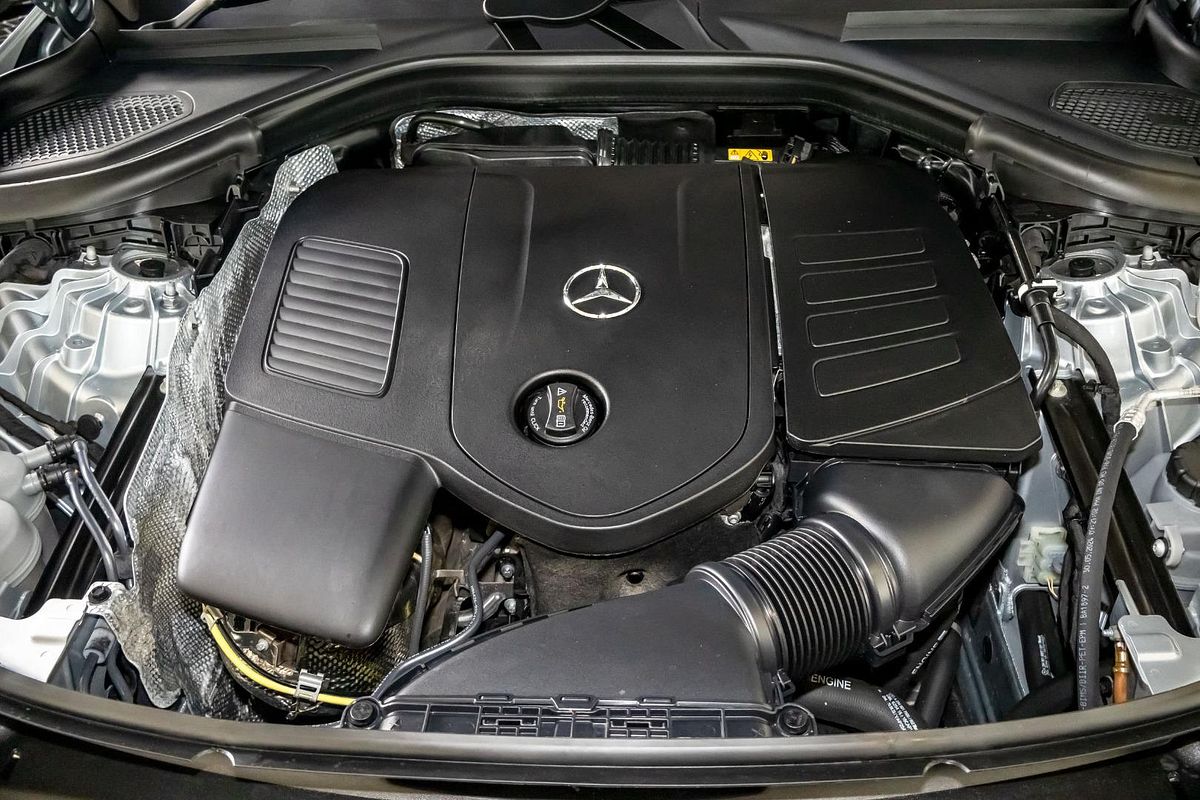 X254 805+055MY GLC300 WAG 9G 9 sp 2.0T/17kW