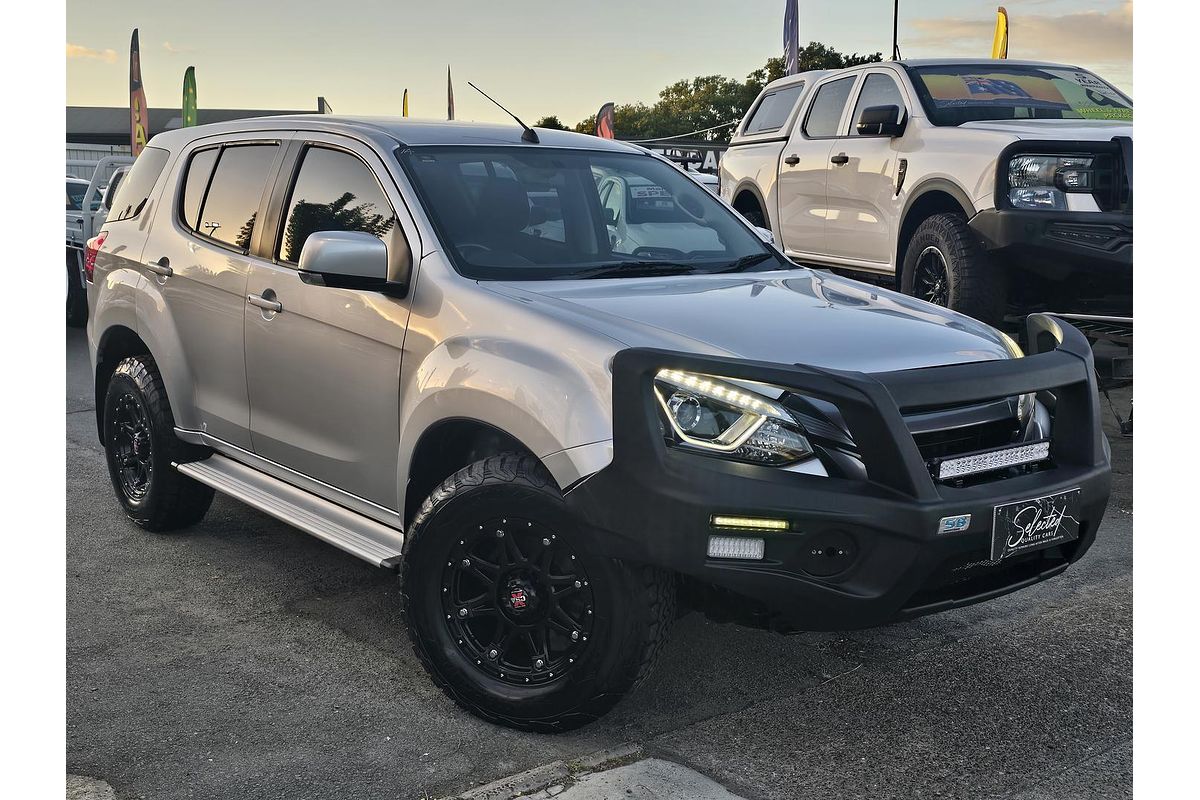 2019 Isuzu MU-X LS-M