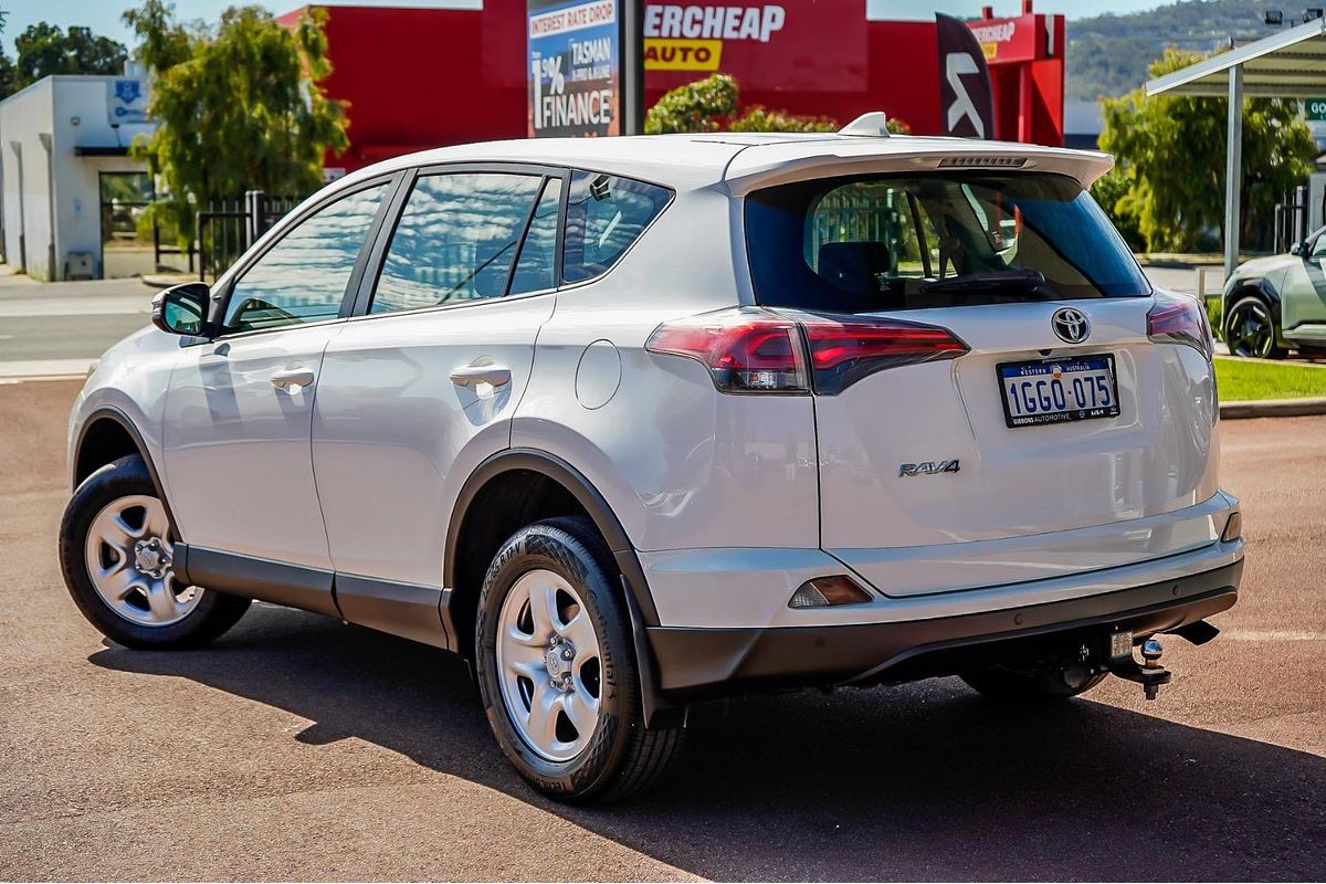 2017 Toyota RAV4 GX ZSA42R