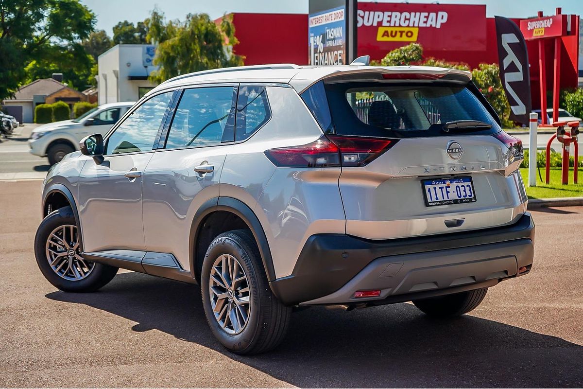 2025 Nissan X-TRAIL ST T33