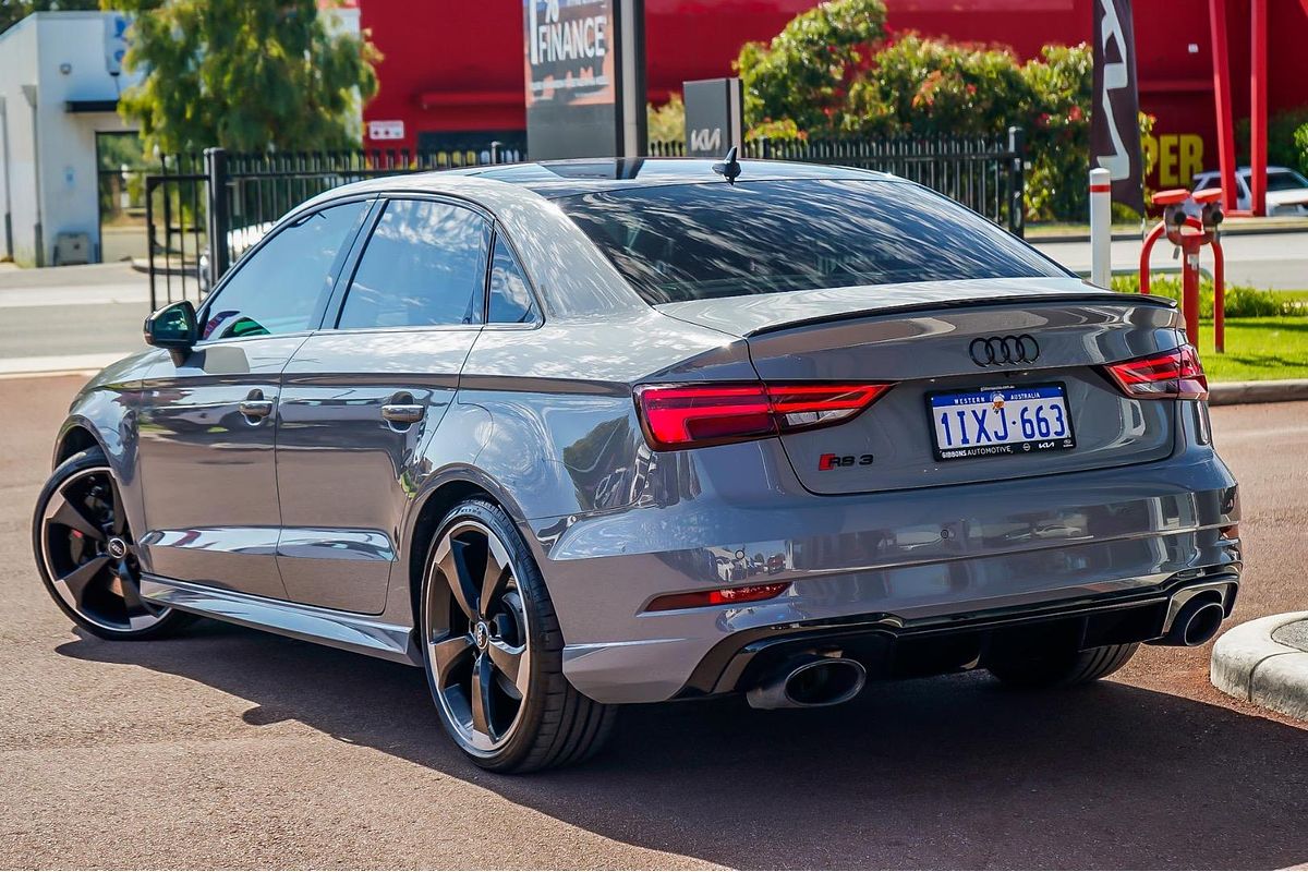 2020 Audi RS3 Carbon Edition 8V