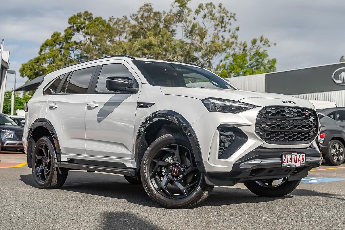 2025 Isuzu MU-X X-TERRAIN