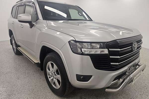 2023 Toyota Landcruiser GXL FJA300R