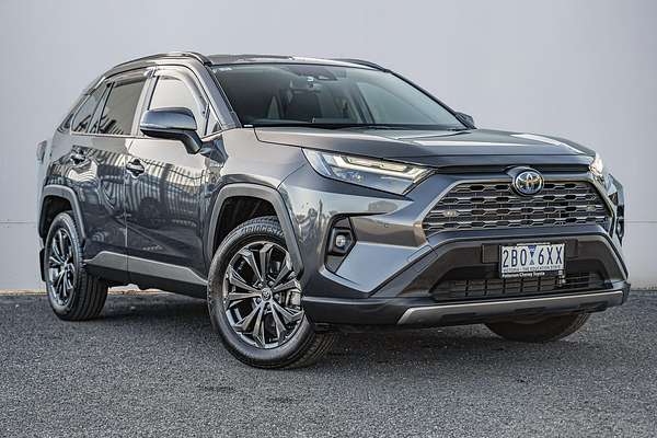 2024 Toyota RAV4 GXL AXAH52R