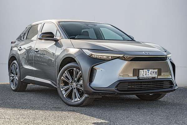 2023 Toyota bZ4X XEAM10R