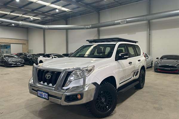 2016 Toyota Landcruiser GX VDJ200R