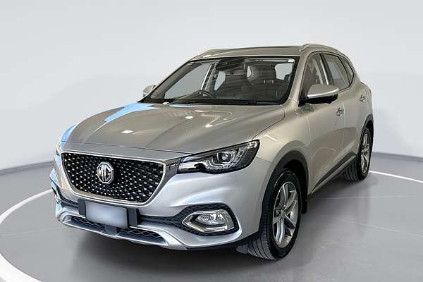 2022 MG HS Essence SAS23