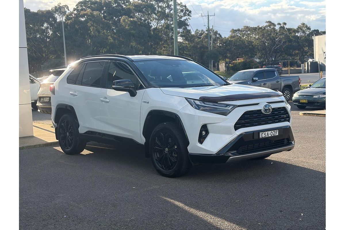 2022 Toyota RAV4 XSE AXAH52R