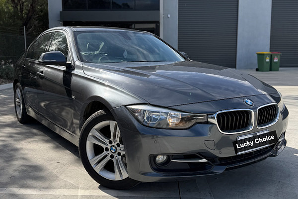 2014 BMW 3 Series 320i F30