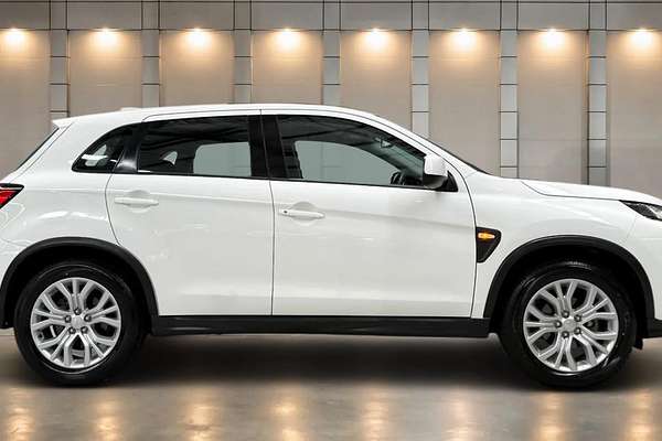 2023 Mitsubishi ASX ES XD