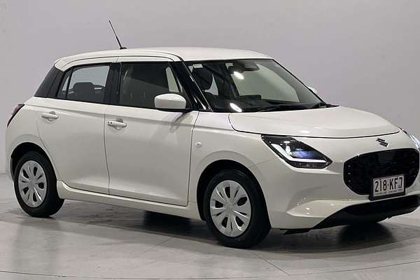 2024 Suzuki Swift Hybrid UZ