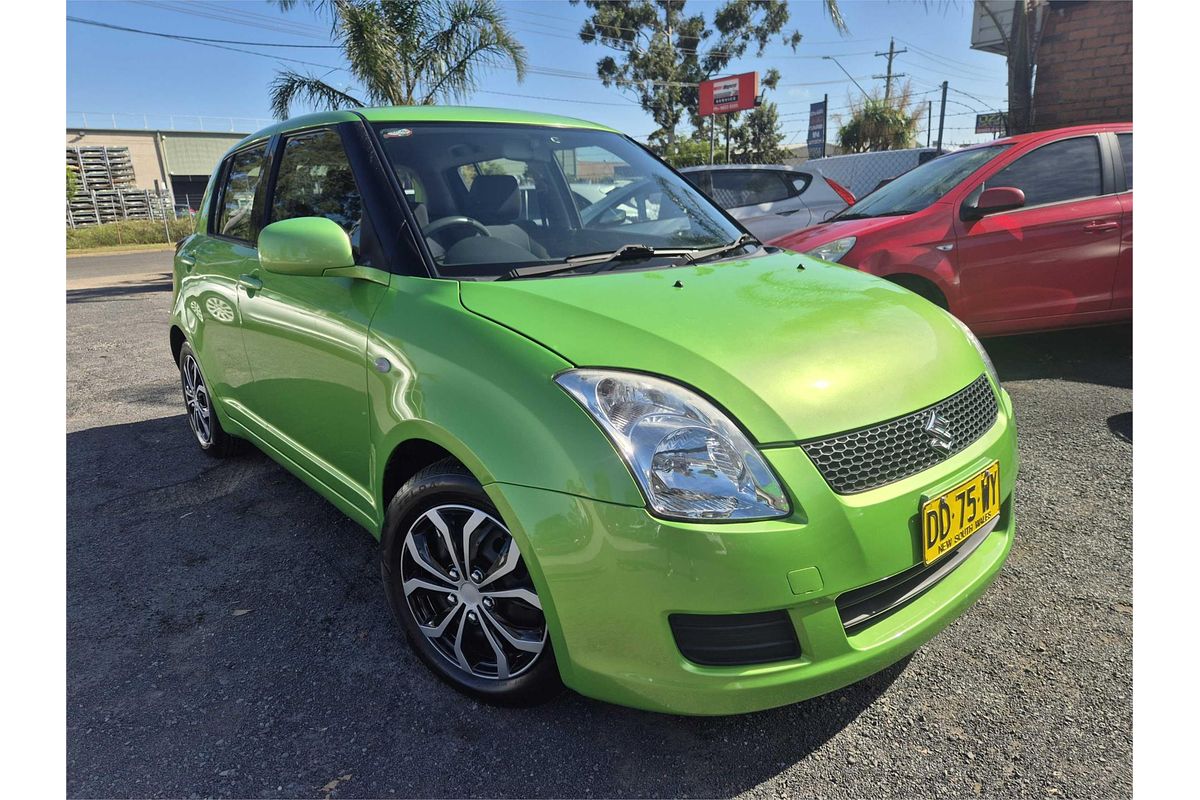 2010 Suzuki Swift Q50 RS415