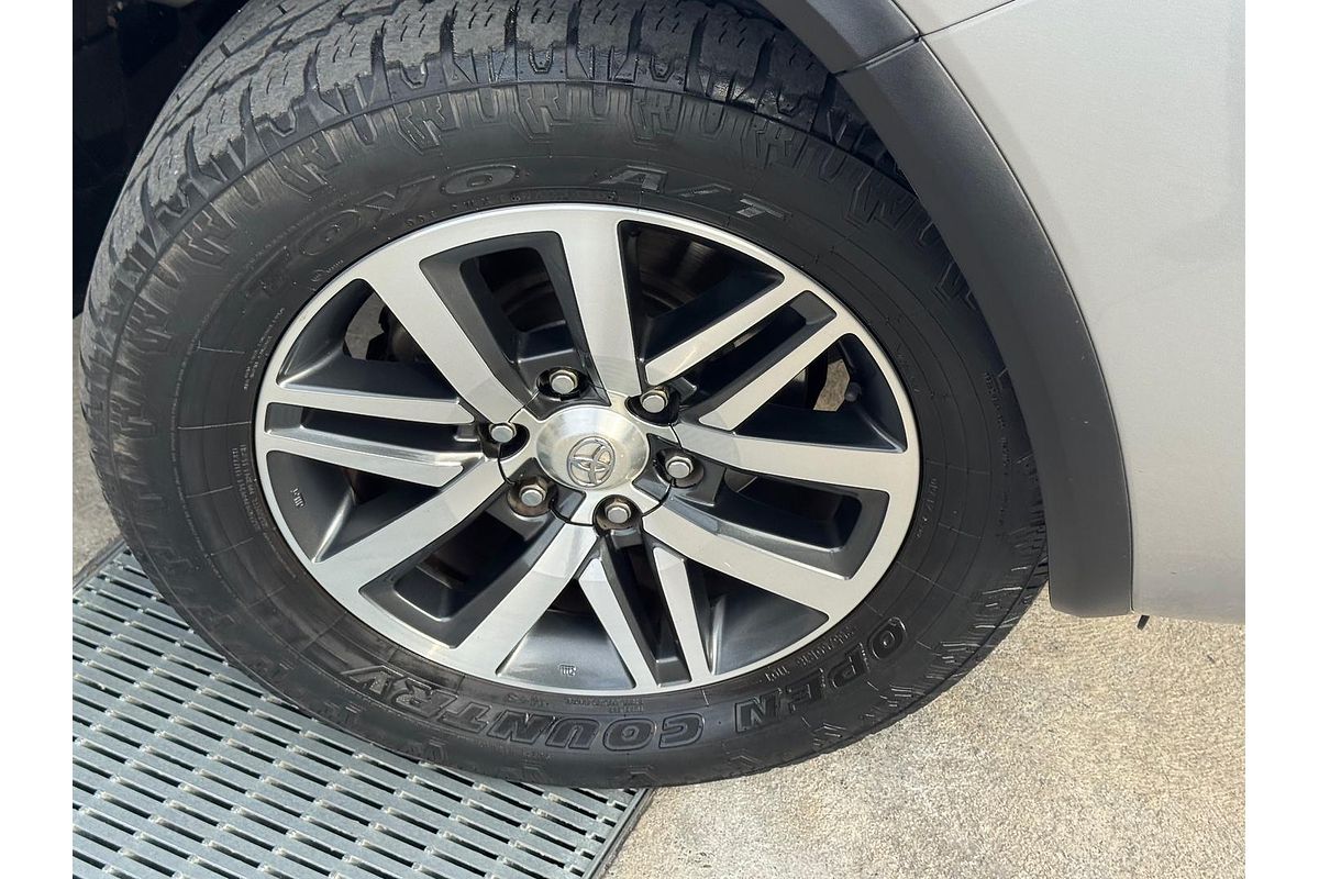 2016 Toyota Fortuner Crusade GUN156R