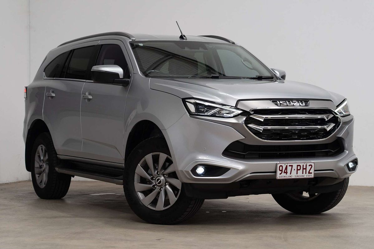 2022 Isuzu MU-X LS-U