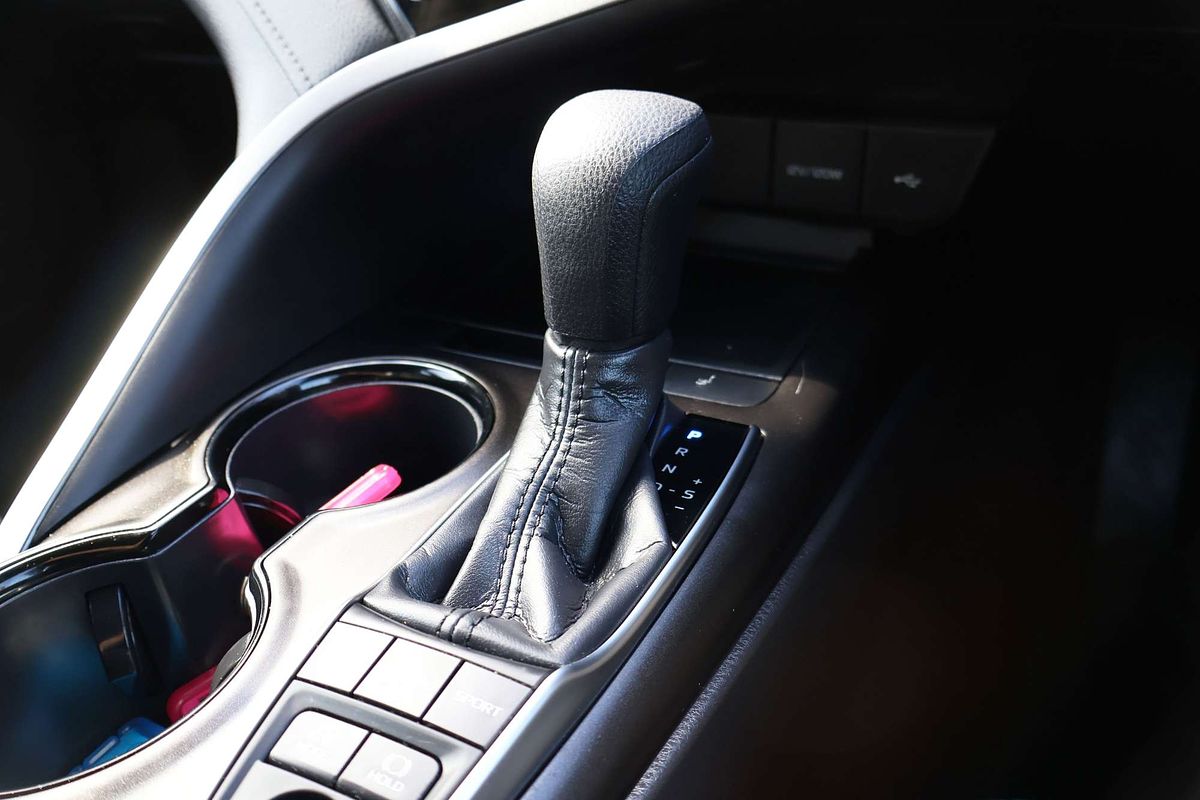 2024 Toyota Camry Ascent AXVH70R