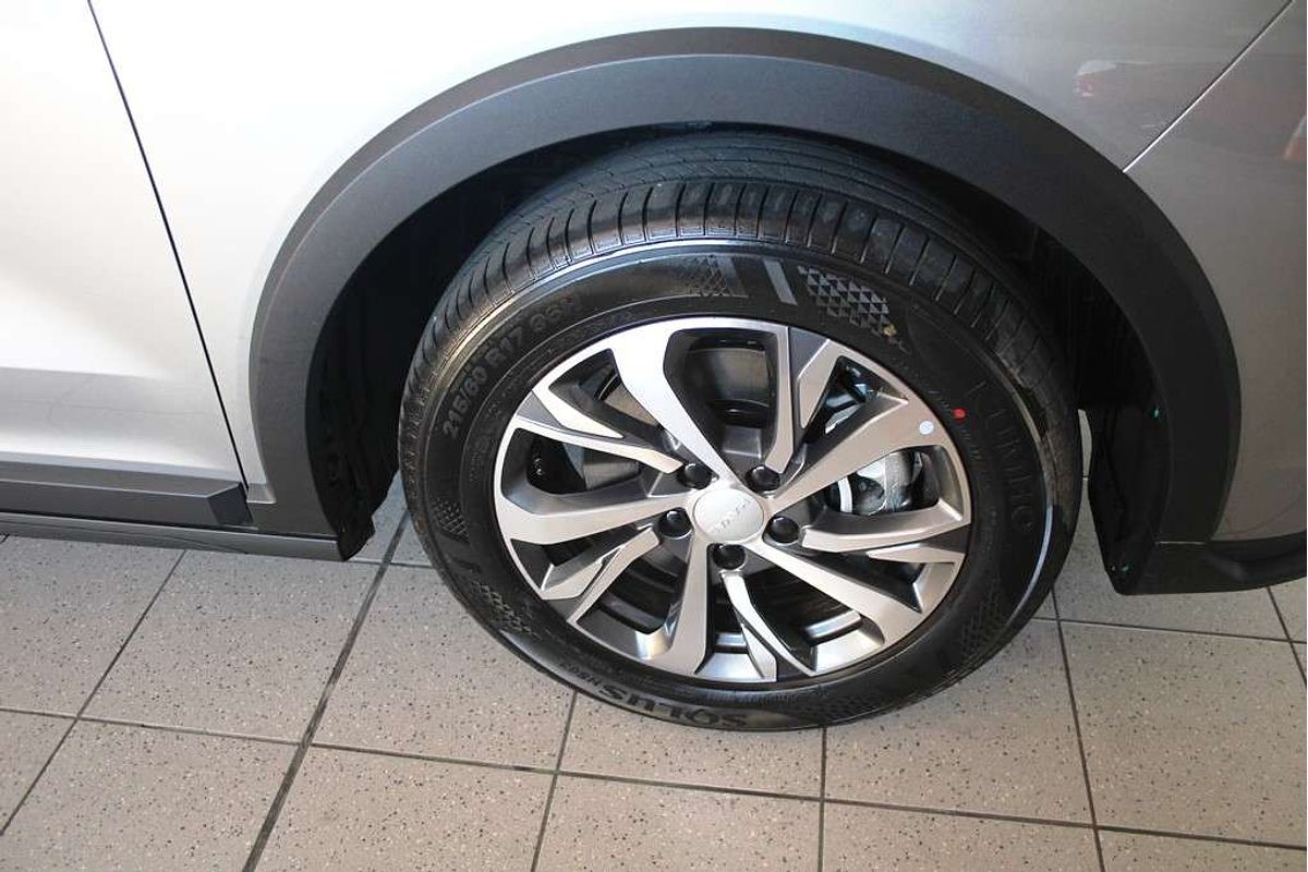 Jolion Facelift Premium Petrol Auto 4x2