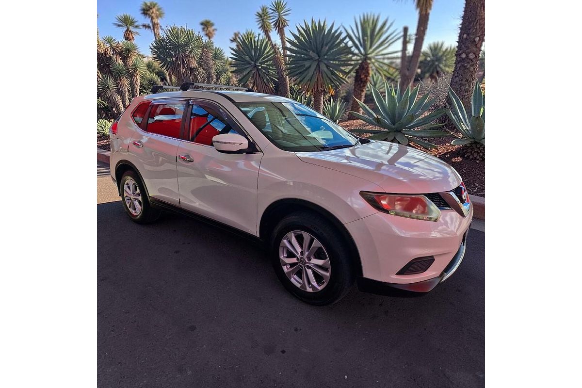 2014 Nissan X-TRAIL ST T32