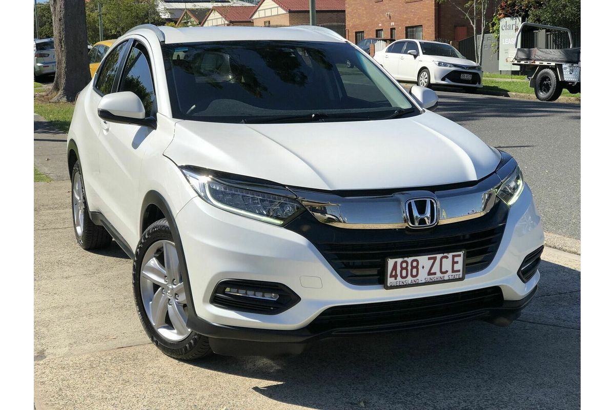 2019 Honda HR-V +LUXE