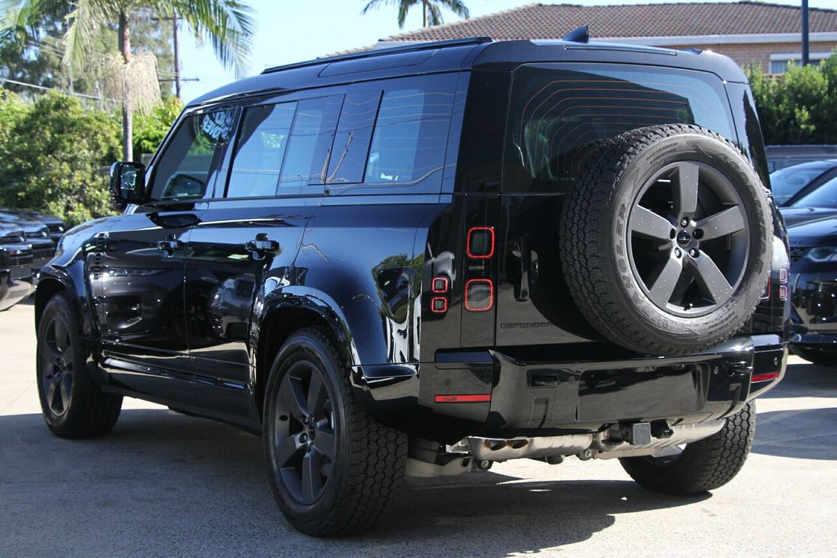 2025 Land Rover Defender 110 D350 X-Dynamic SE L663