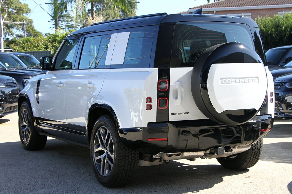 2025 Land Rover Defender 110 D350 X-Dynamic SE L663