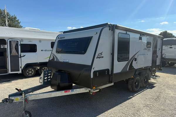 2017 Jayco STARCRAFT POPTOP 17.58-3.17SC