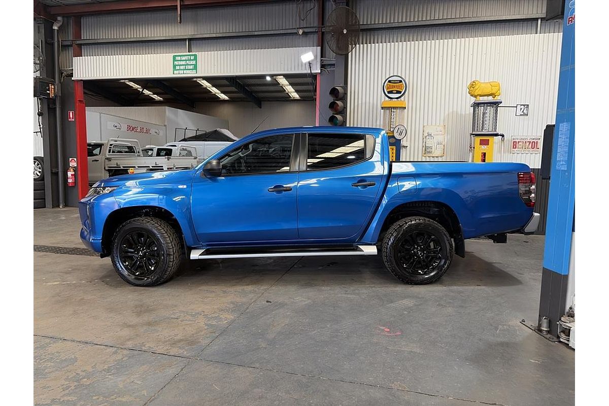 2021 Mitsubishi Triton GLX-R (4x4) MR MY22 4X4