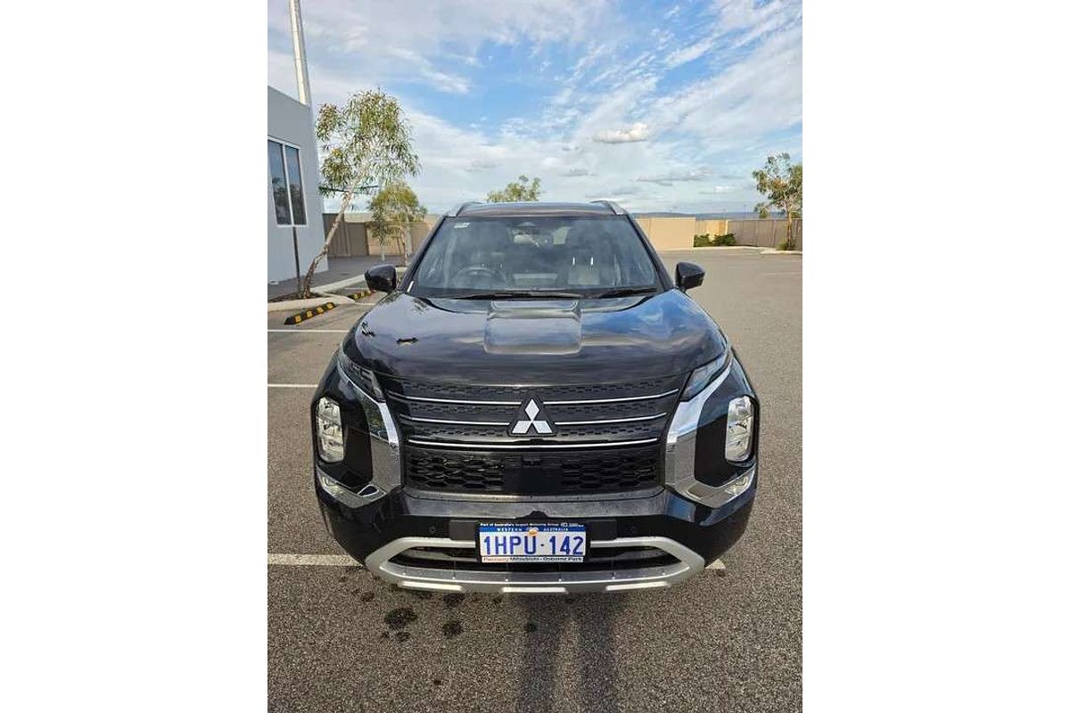 2022 Mitsubishi Outlander Exceed Tourer ZM