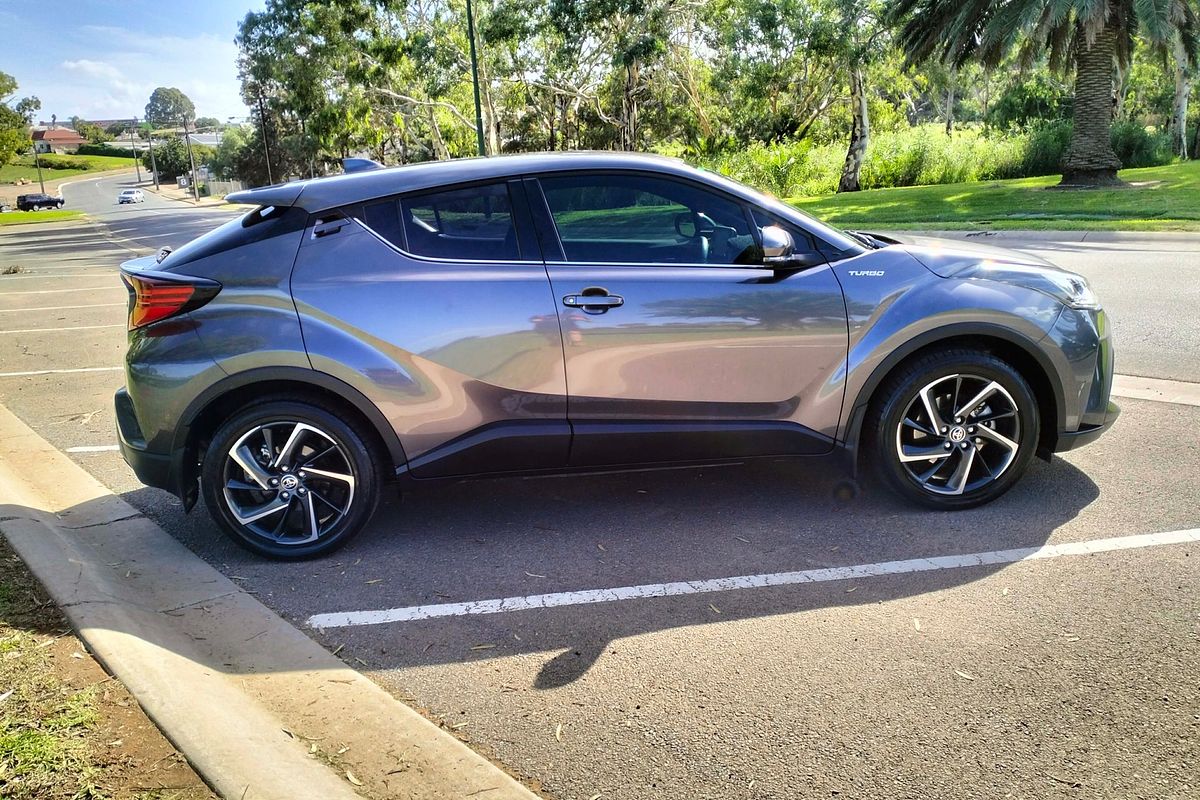 2022 Toyota C-HR Koba NGX50R