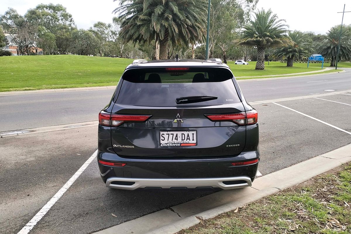 2024 Mitsubishi Outlander Exceed Tourer ZM