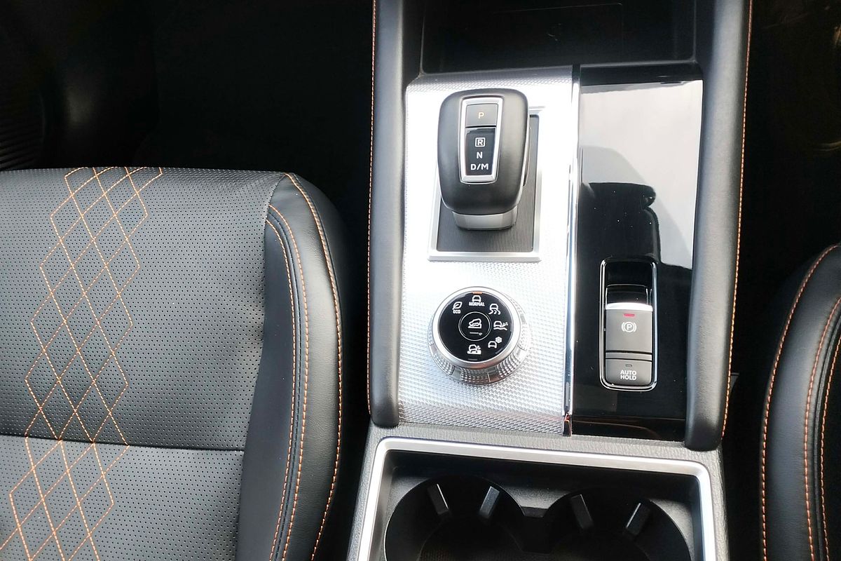 2024 Mitsubishi Outlander Exceed Tourer ZM