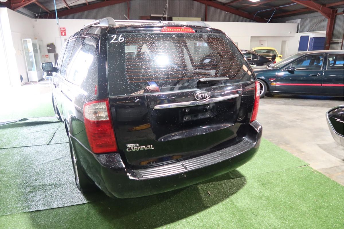 2011 Kia Grand Carnival Si VQ