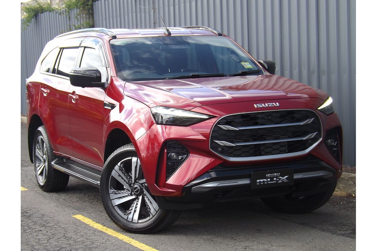 2025 Isuzu MU-X LS-T