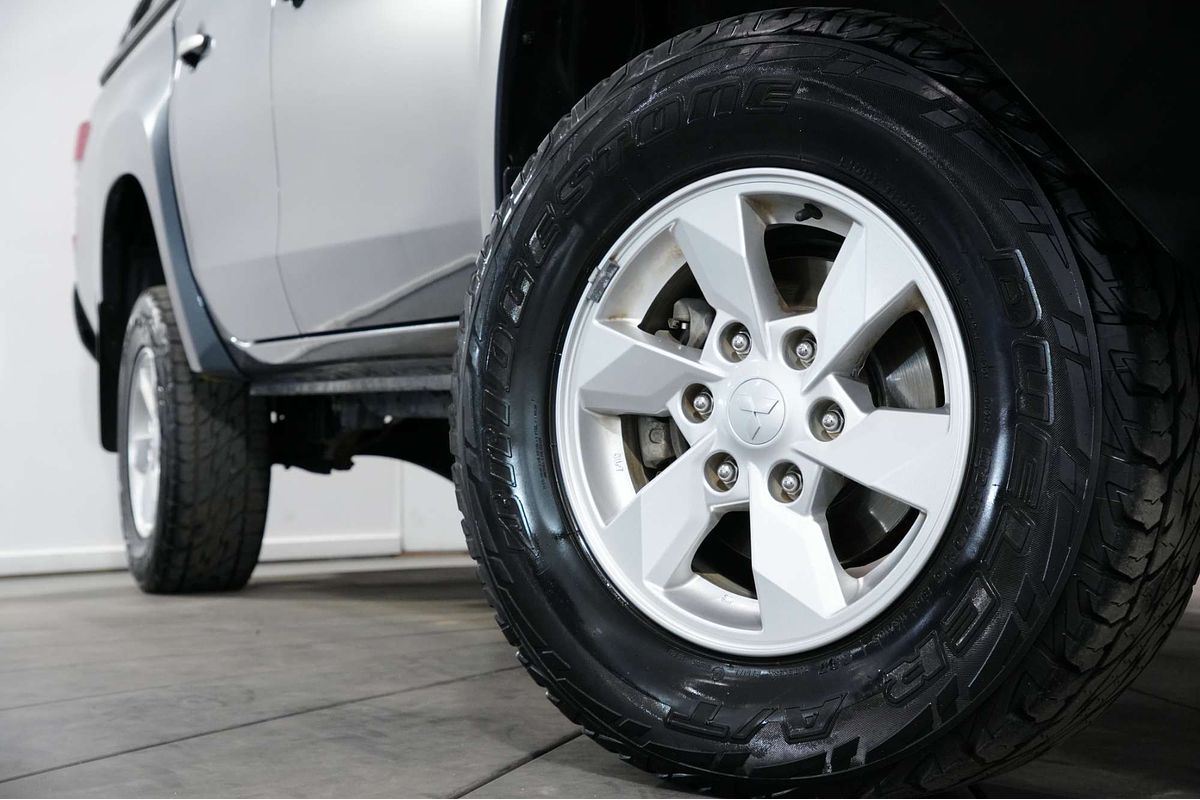 2021 Mitsubishi Triton GLX+ MR 4X4